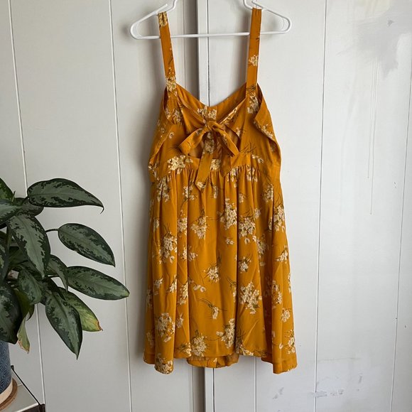 Madewell Silk Fleur Bow Back Dress in Butterfly Garden - Picture 2 of 4